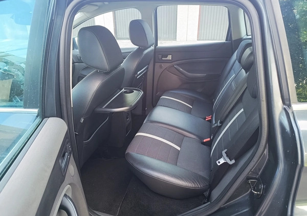 Ford Kuga cena 34800 przebieg: 220000, rok produkcji 2009 z Hrubieszów małe 301